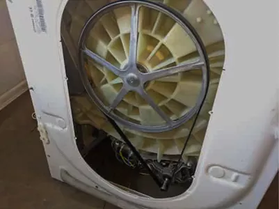 Стиральная машина шумит при отжиме